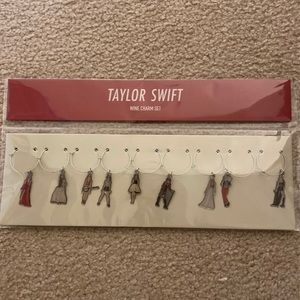 Taylor Swift RED Wine Charms NEW